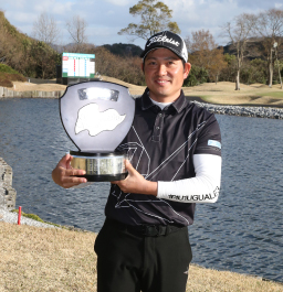 ◇第16回大会優勝　貞方章男（アイダ設計）◇